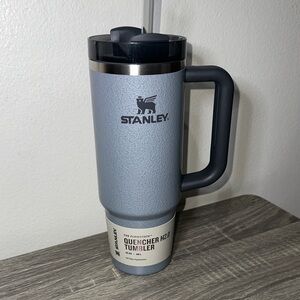 Stanley Quencher H2.0 Tumbler - Gray 30oz
